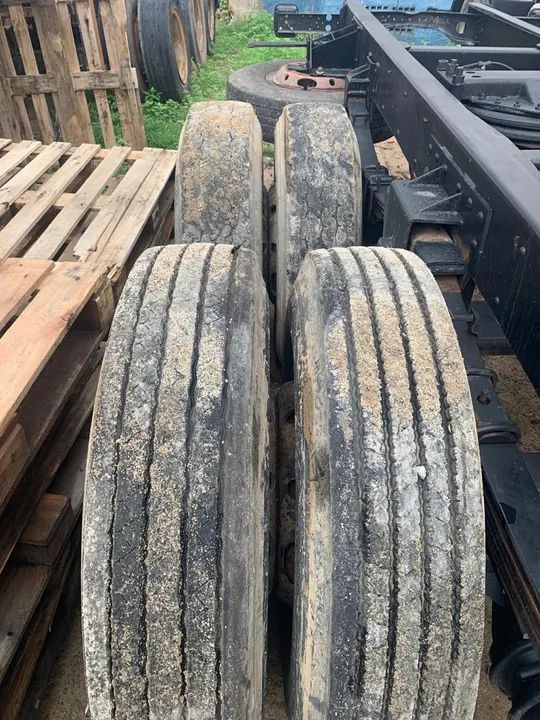 Caminhão FORD CARGO 1317  TRUCADO - Diesel - No Chassi - Foto 6