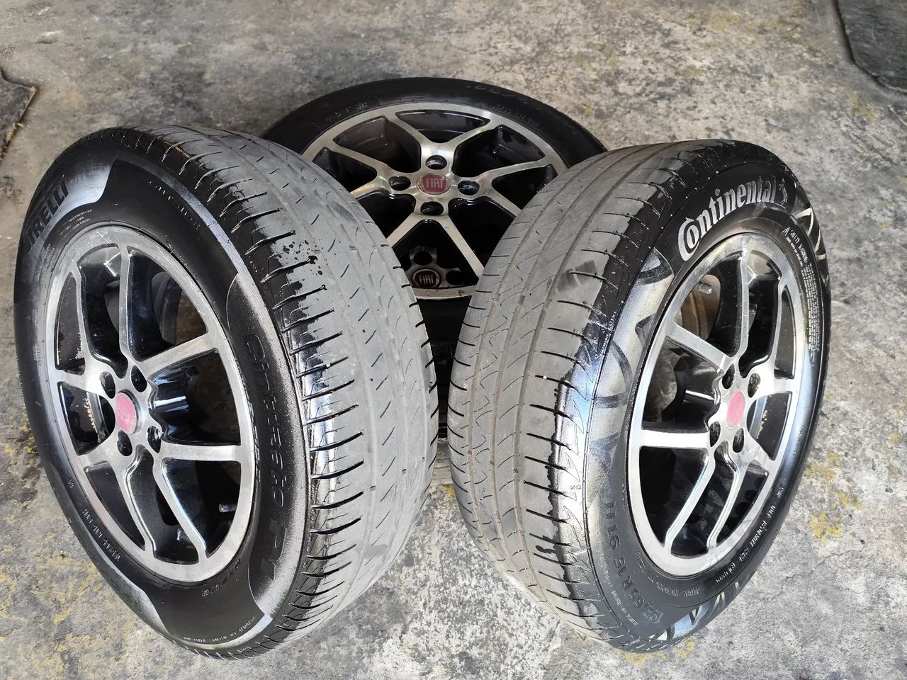 Rodas aro 15" Stap FIAT- Seminovas. C/pneus seminovos. ACEITO CARTÃO. - Foto 3