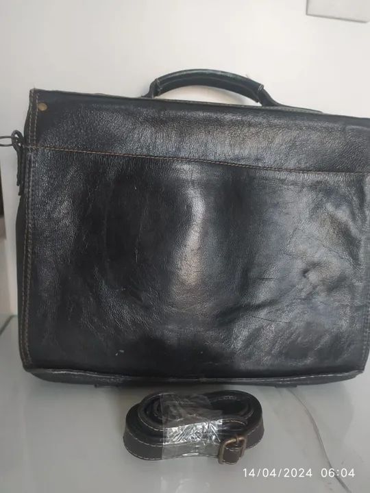 Bolsa de Ombro de Couro - Preta - Foto 2