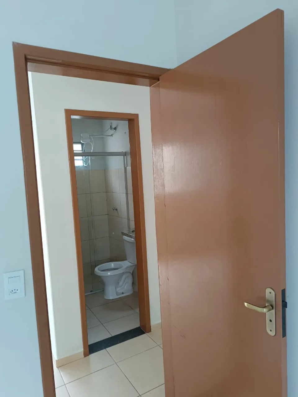 ALUGUEL DE KITNET EM LUZIANIA - AOS FUNDOS DO QUARTEL DA PM - Foto 5