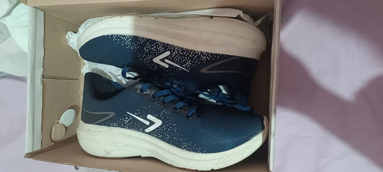 Tênis Azul Esportivo - Conforto e Estilo