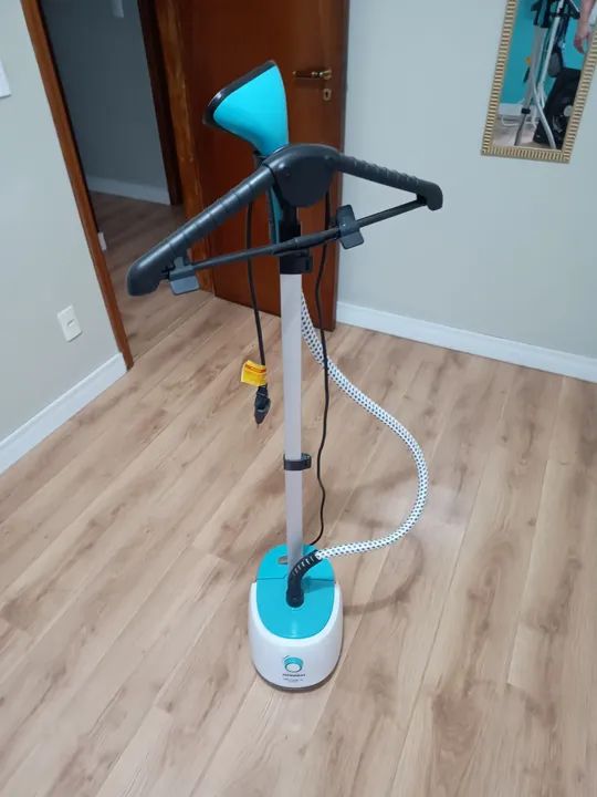 Passadeira vertical mundial vip Care 1800w. - Foto 2