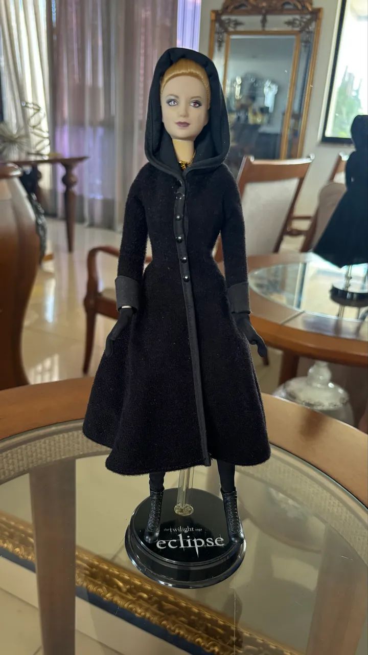 Boneca Barbie Collector The Twilinght Saga  Eclipse Jane - Foto 3