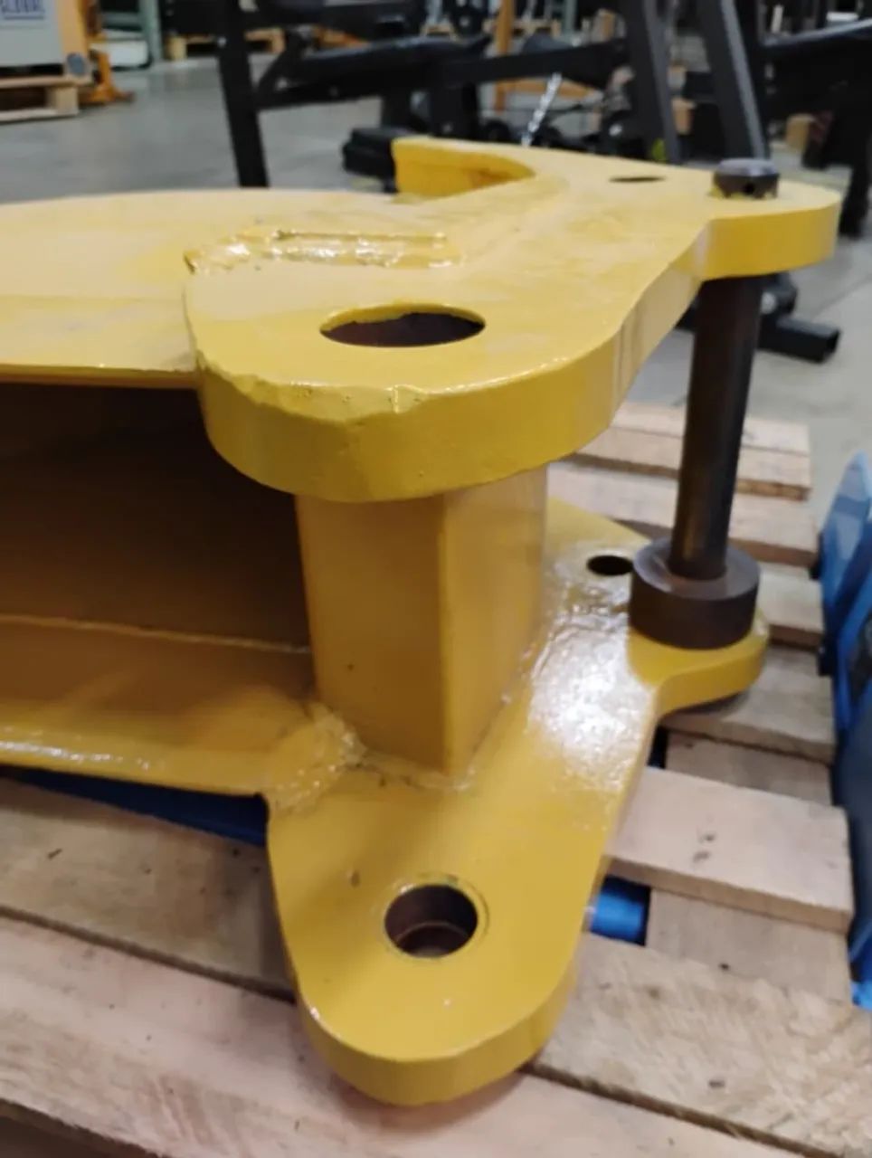 Caçamba Concha para Retroescavadeira 3 Dentes SKU: 3740868 - Foto 2