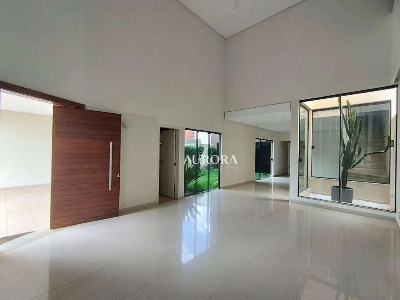 Casa com 3 dormitórios à venda, 270 m² por R$ 1.790.000 - Royal Forest - Londrina/PR - Foto 2