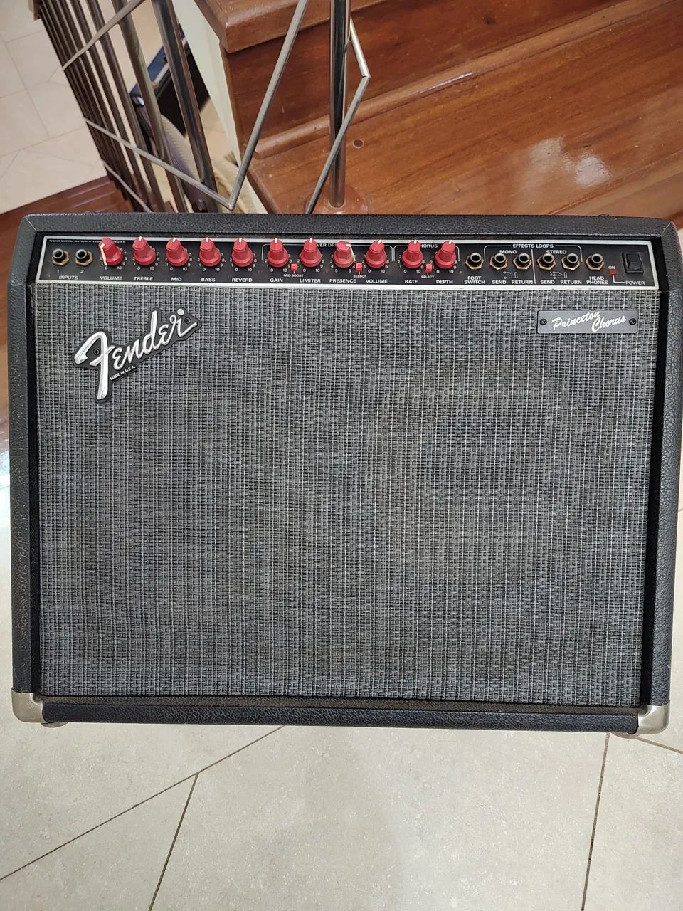 Caixa de SOM Fender (Princenton Chorus)