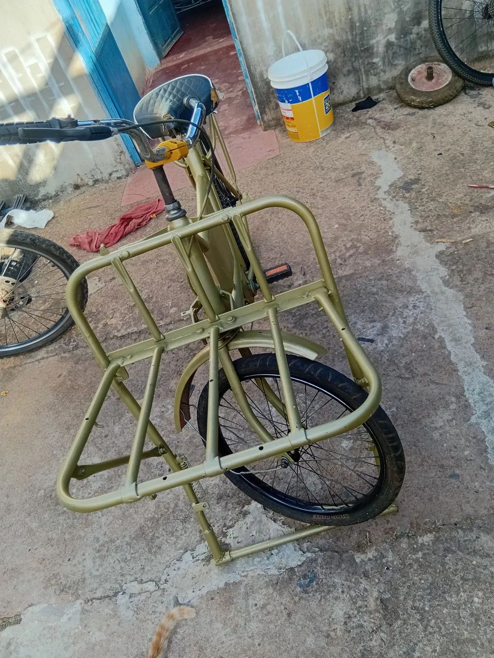 Bicicleta de Carga Dourada - Foto 2