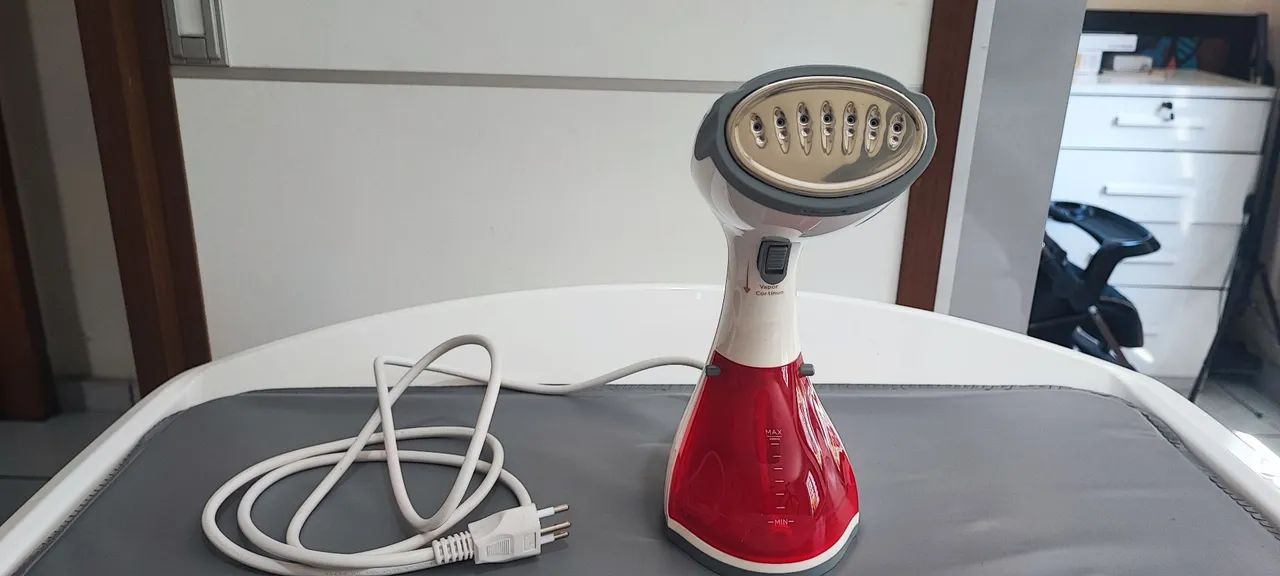 Vaporizador de roupas Black Decker 110 volts - Foto 3