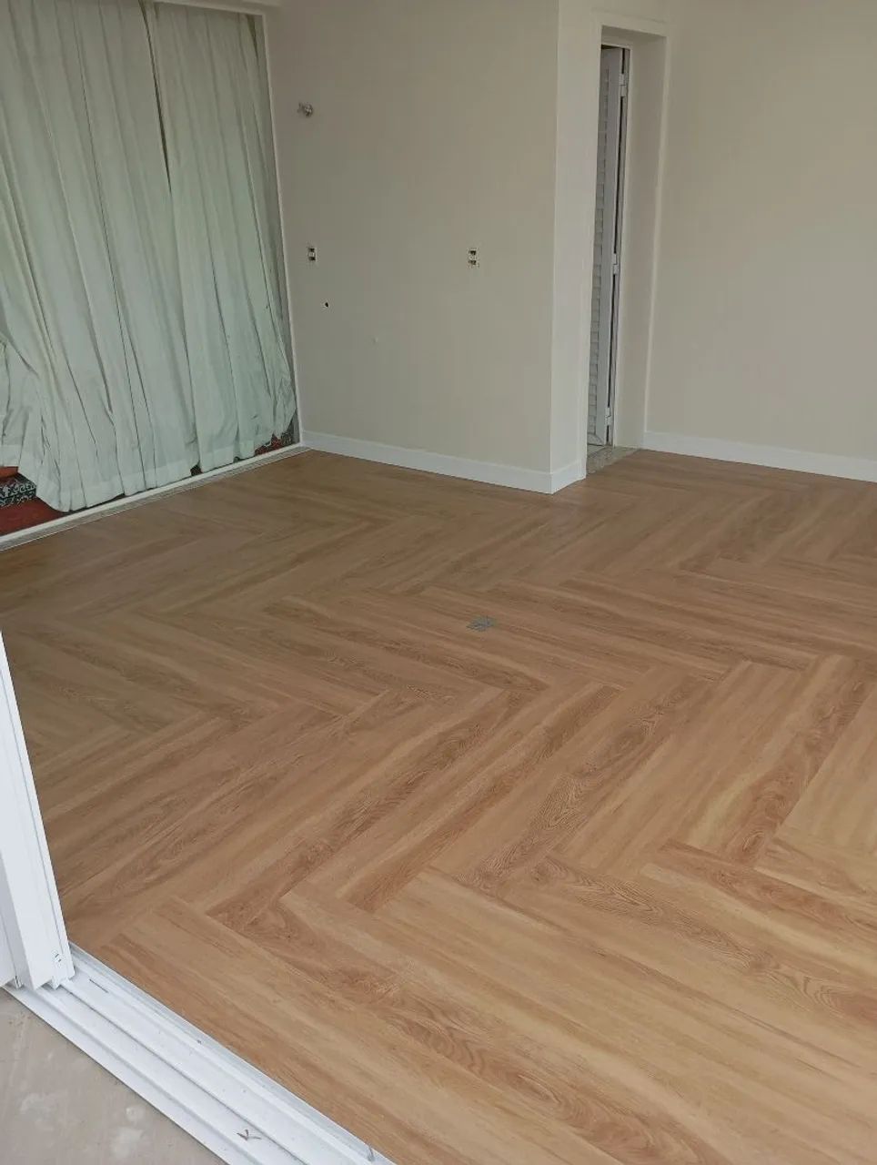 Pisos lâminado é vinílico  - Foto 2
