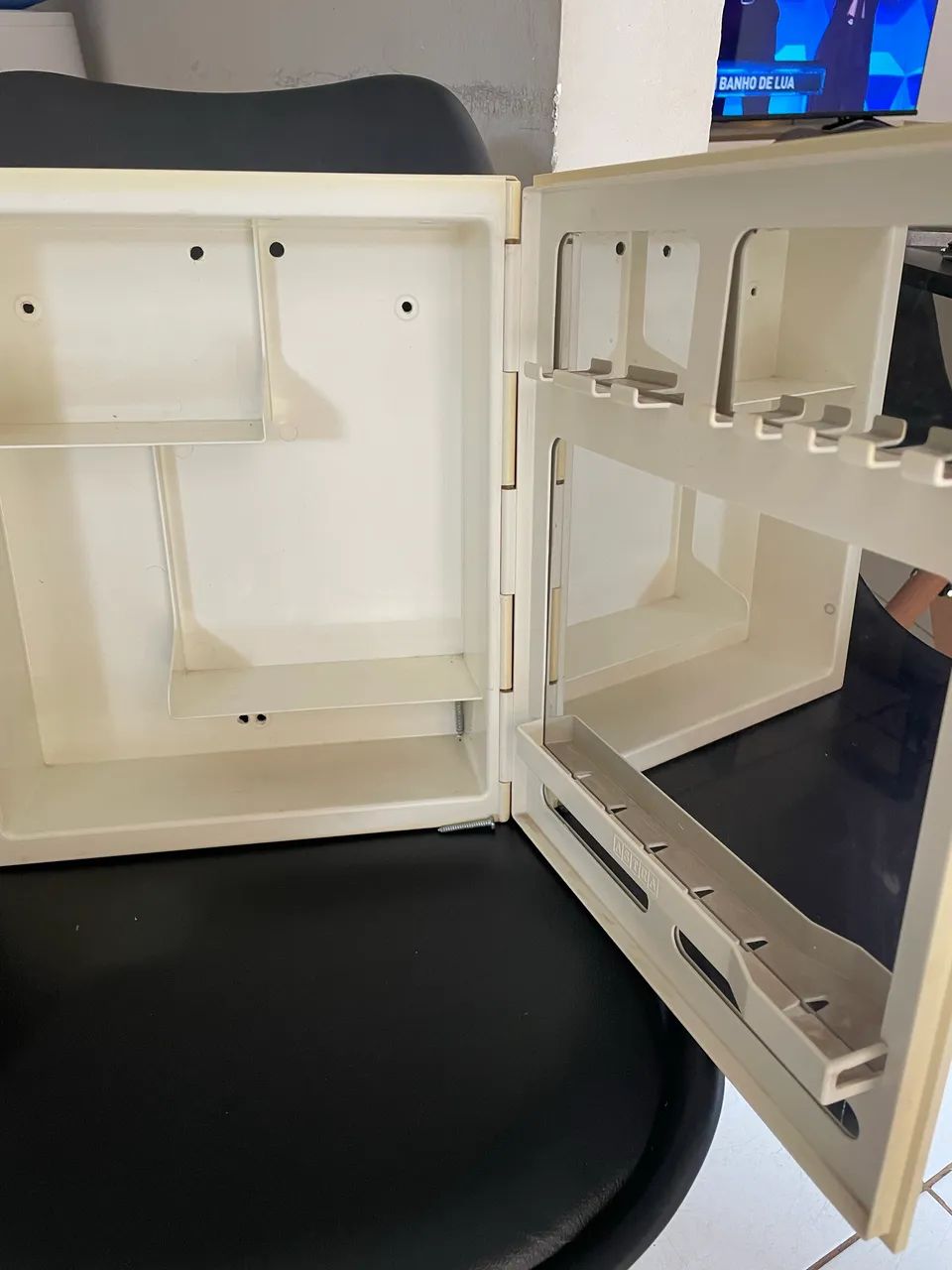 Espelho de banheiro 64242736695298122