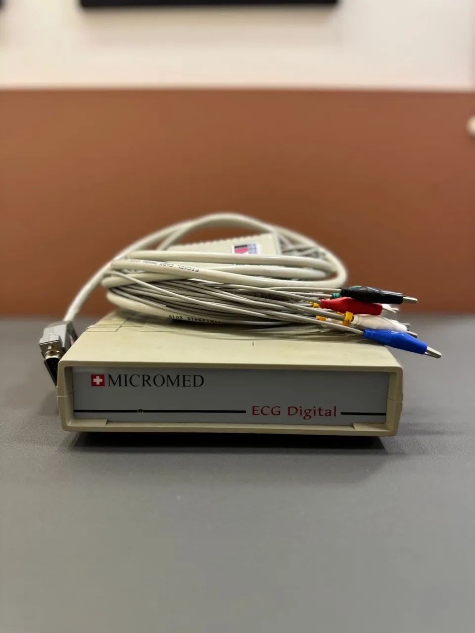Aparelho de Eletrocardiograma Digital - Ergo PC 13 Micromed