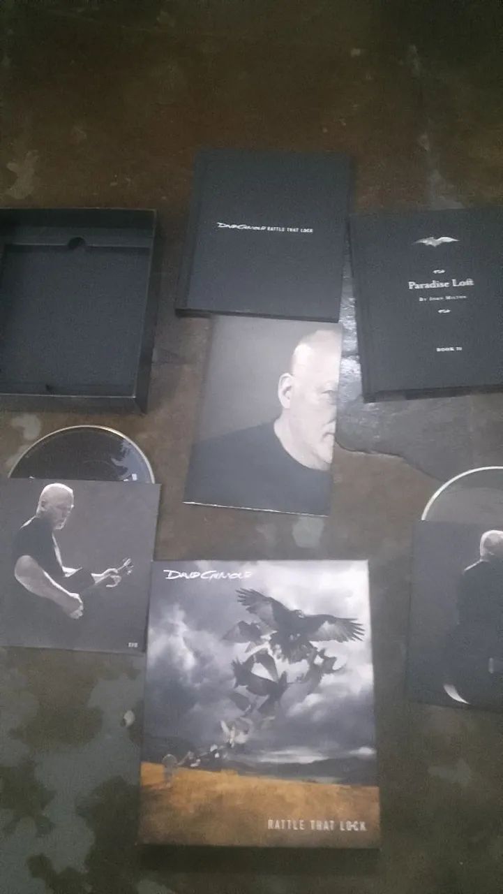 David gilmour box cd dvd livro rattle that lock edição importada - Foto 2