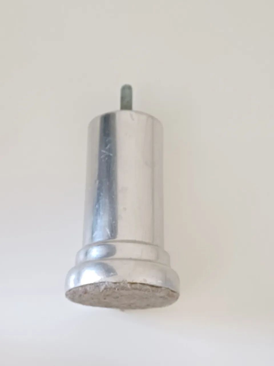 Pezinho de alumínio com 10 cm - Foto 2