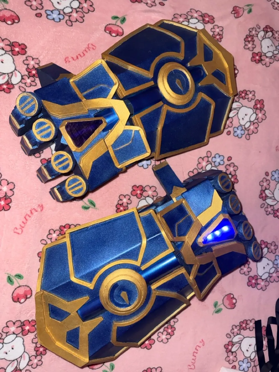 Manoplas da Vi Arcane - Cosplay