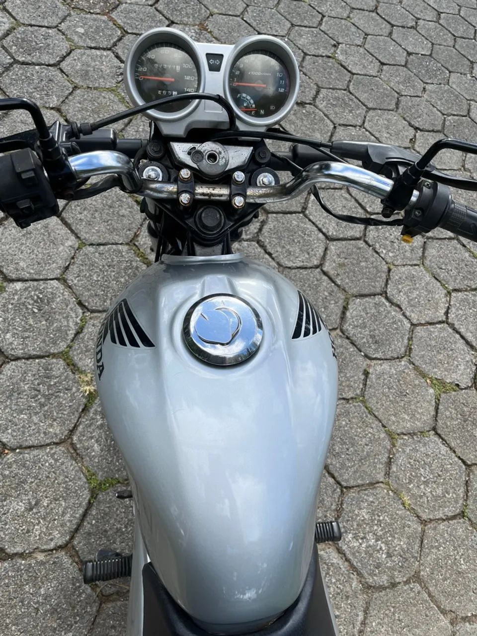 Titan 150 ES 2006 - Foto 3