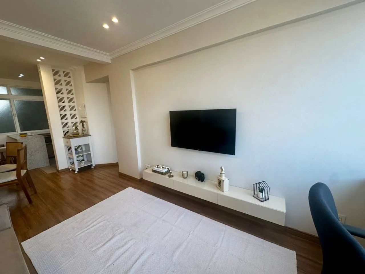 Apartamento à venda, no Maria Cristina, em Campinas, Cambuí, com 1 quarto, 50m² - Foto 2