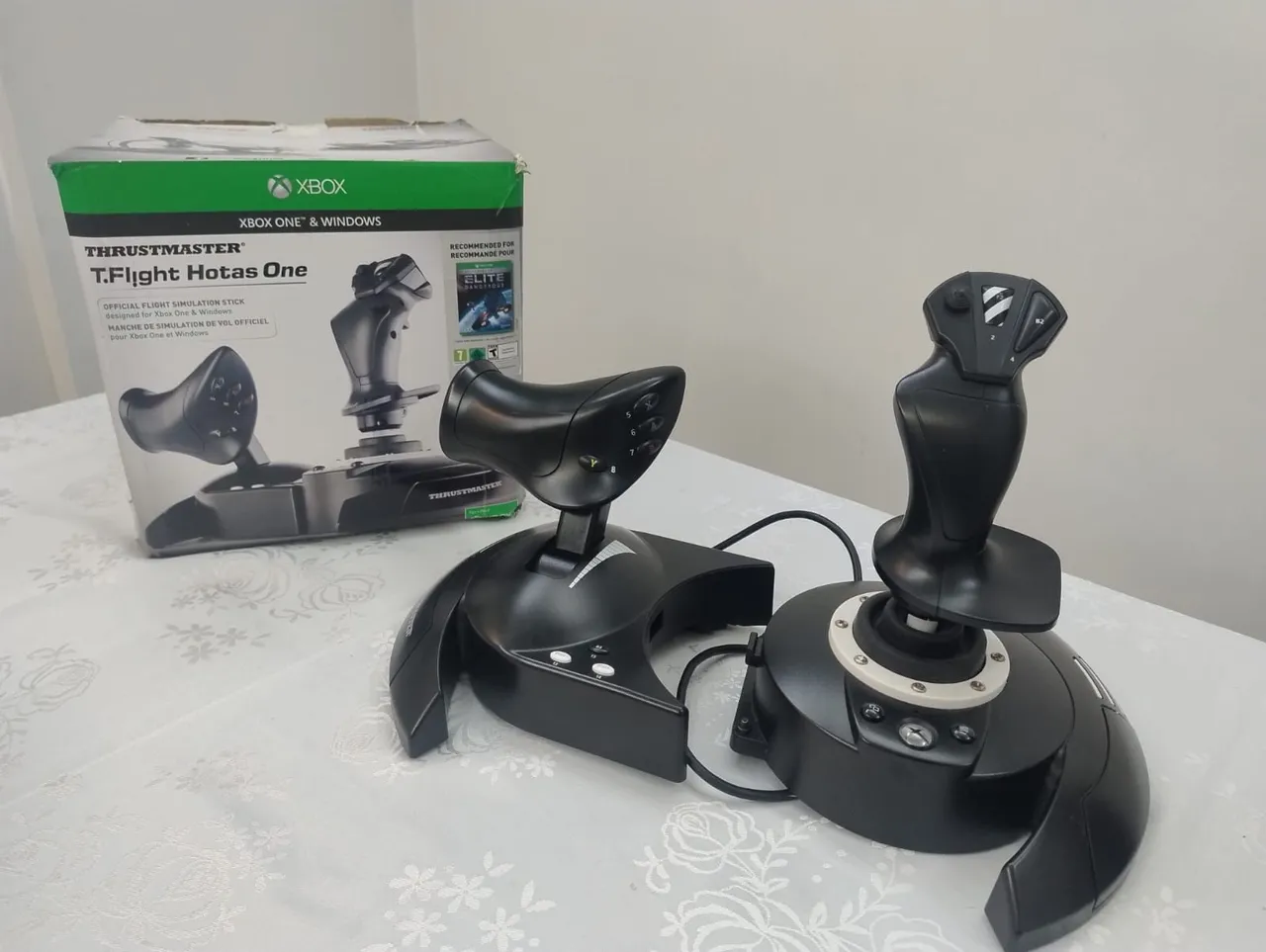 Joystick Thrustmaster T.Flight Hotas One Xbox One & Windows