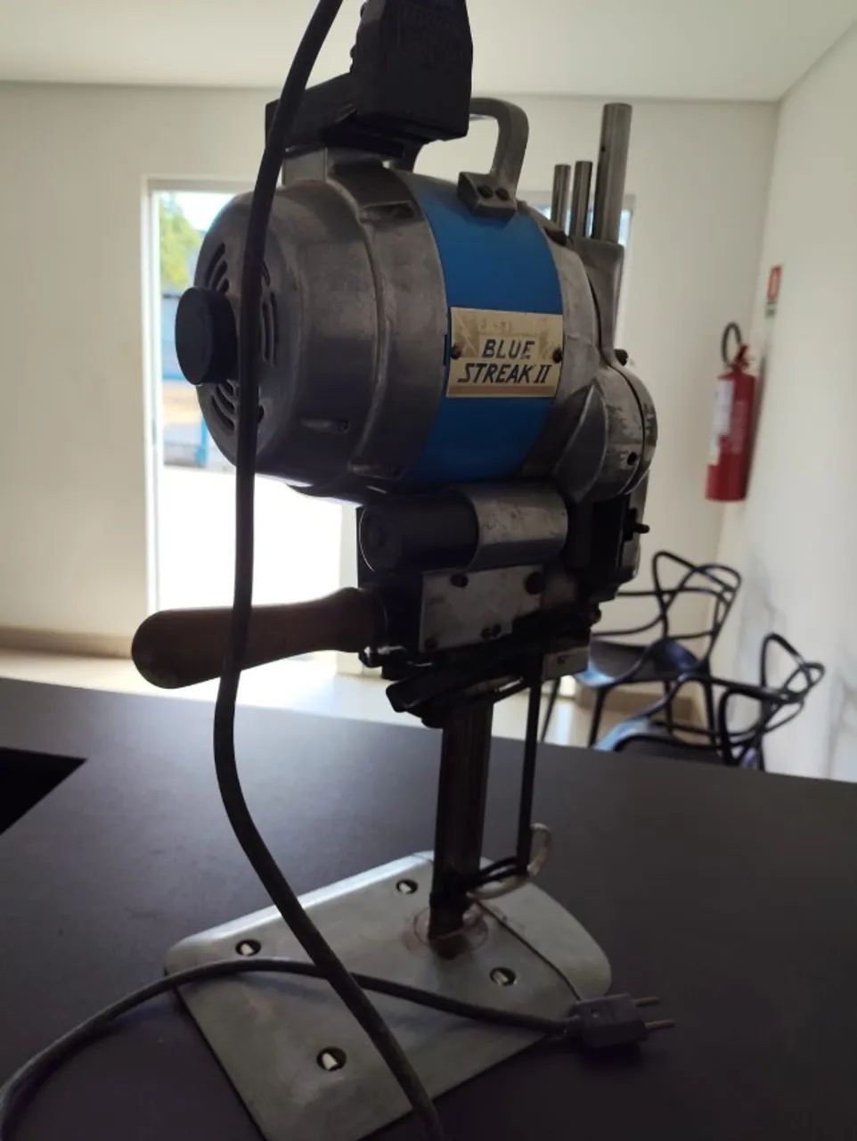 MAQUINA DE CORTE TECIDO EASTMAN BLUE STREAK II 10 POLEGADAS - Foto 6