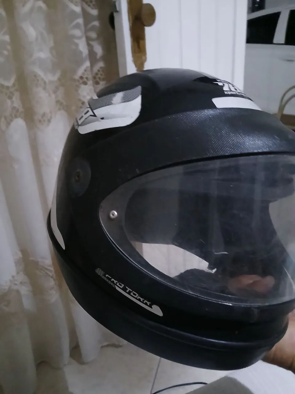 Vendo capacete de moto - Foto 2