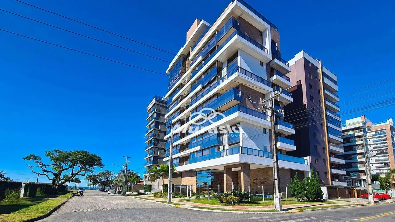 Apartamento com 3 dormitórios para alugar, 192 m² por diária - Centro - Guaratuba/PR