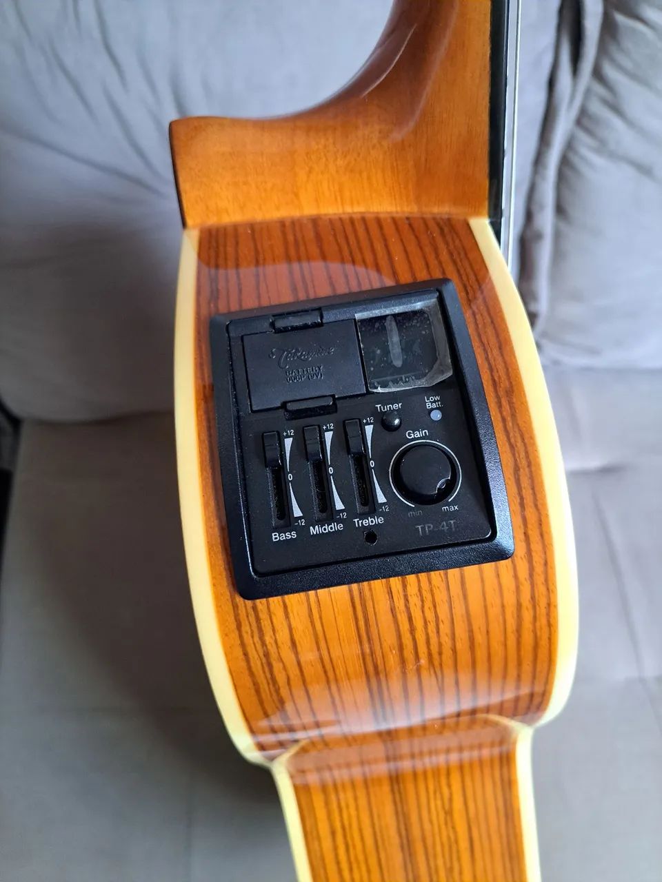 Violão Digiorgio nylon com captação Takamine  - Foto 2