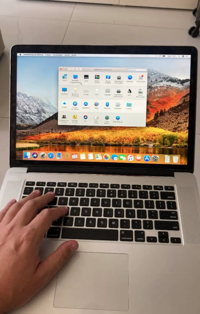 macbook pro 15 mid 2015