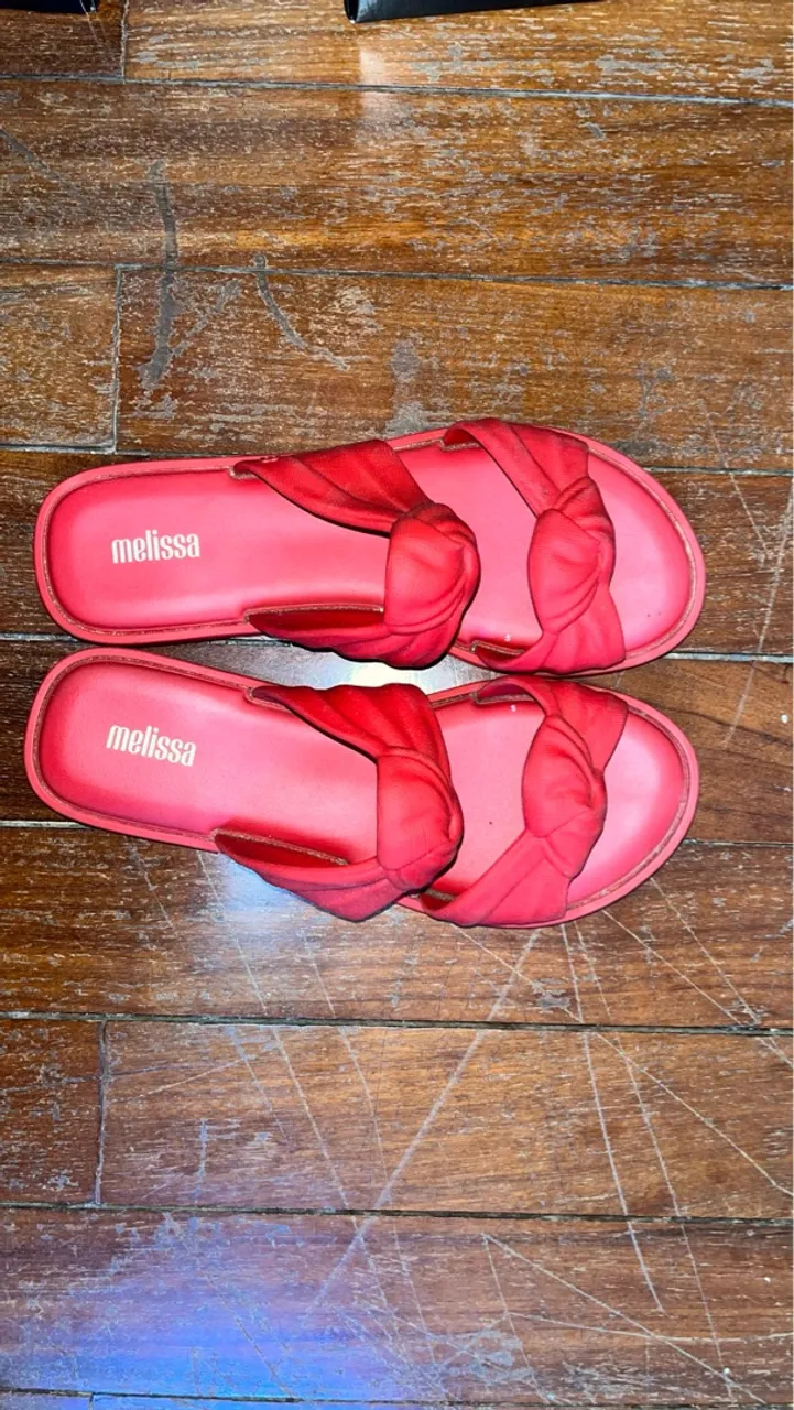 Sandália Rasteirinha Melissa Velvet Ad/ Knot Slide - Vermelha