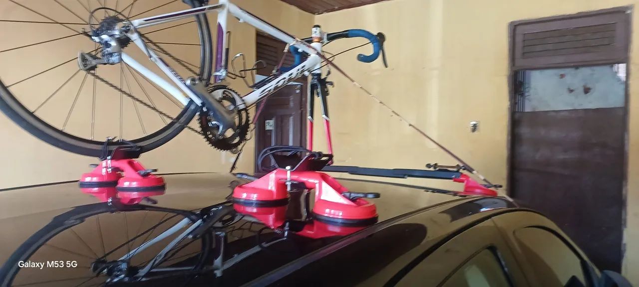 Suporte para bicicleta de teto pra duas bykes valor 350 reais  - Foto 3