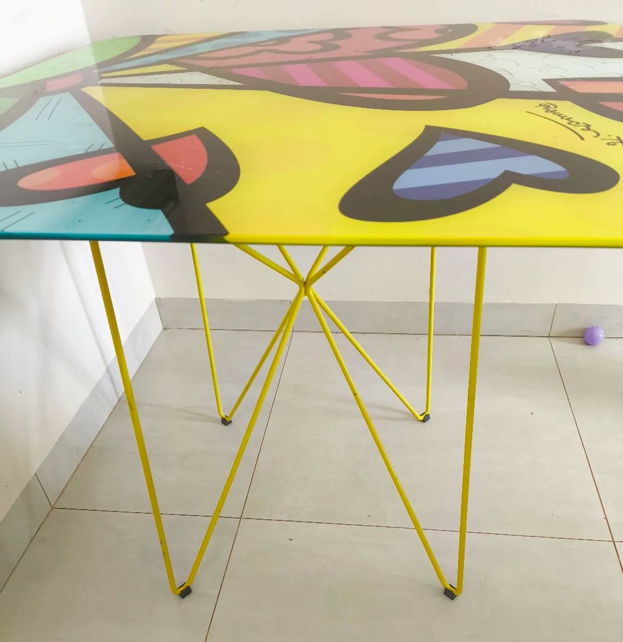 Vendo mesa vidro Romero britto + 4 cadeiras  - Foto 3