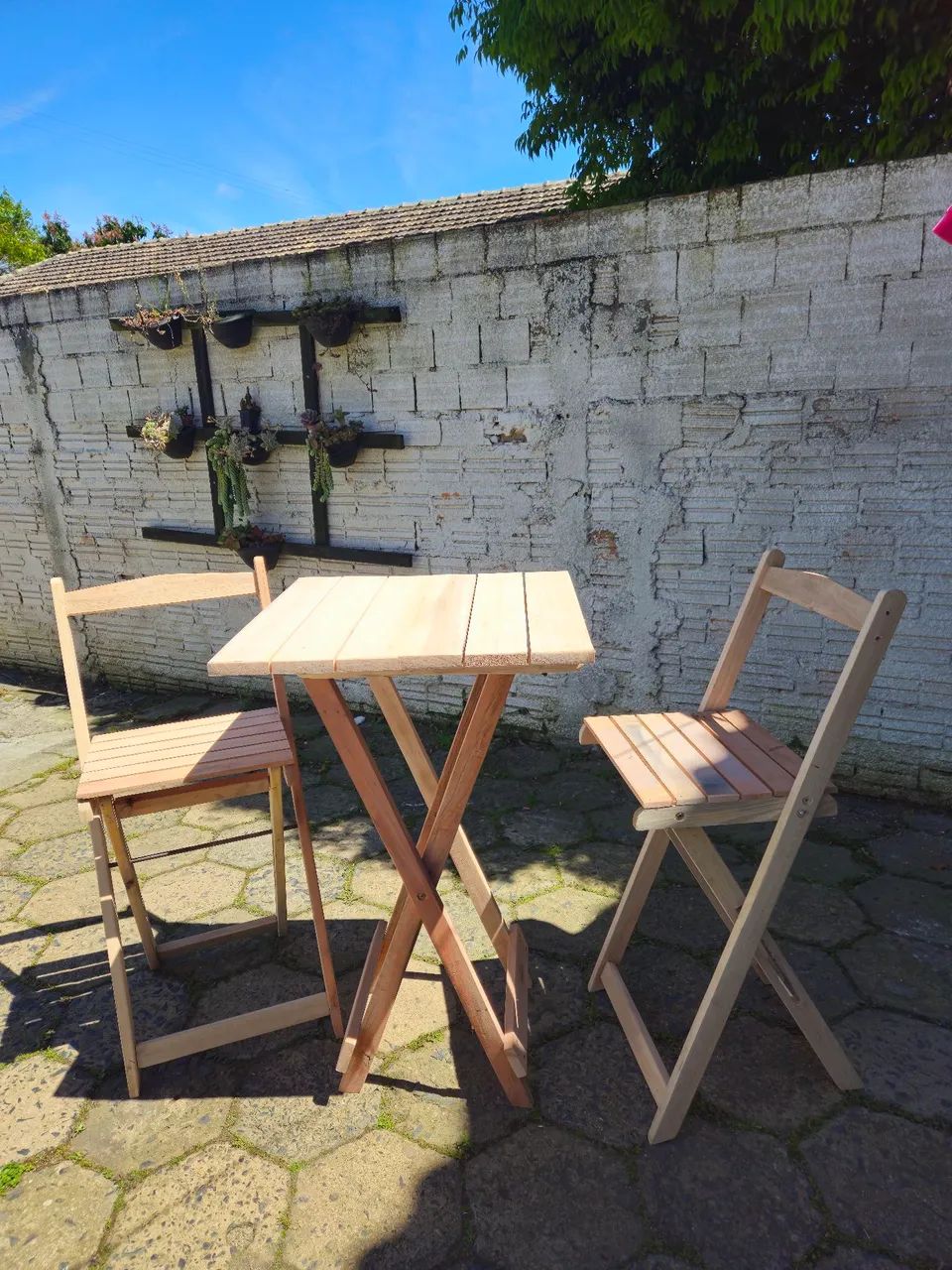 Mesa bistro dobrável quadrada
