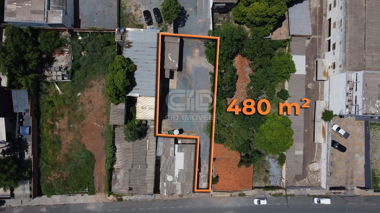 Terreno com aproximadamente 672m² no bairro Quilombo