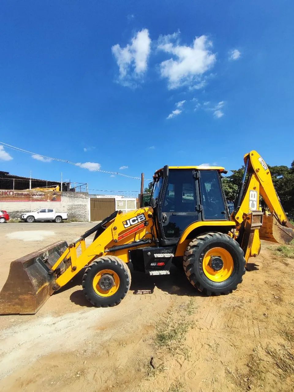 Retro escavadeira JCB 3cx 2019 4x4 traçada  - Foto 2