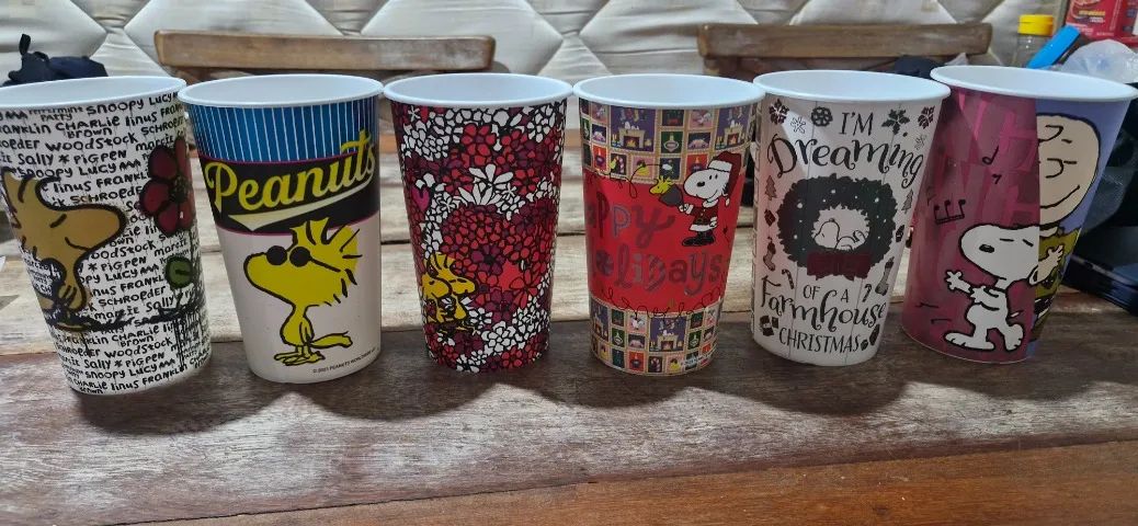 Copos grandes da loja Rei do Mate colecao Snoopy - 6 unidades