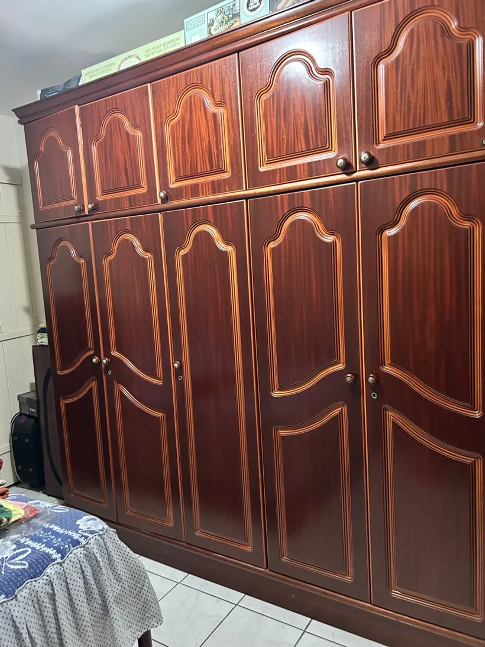 Guarda roupa Madeira