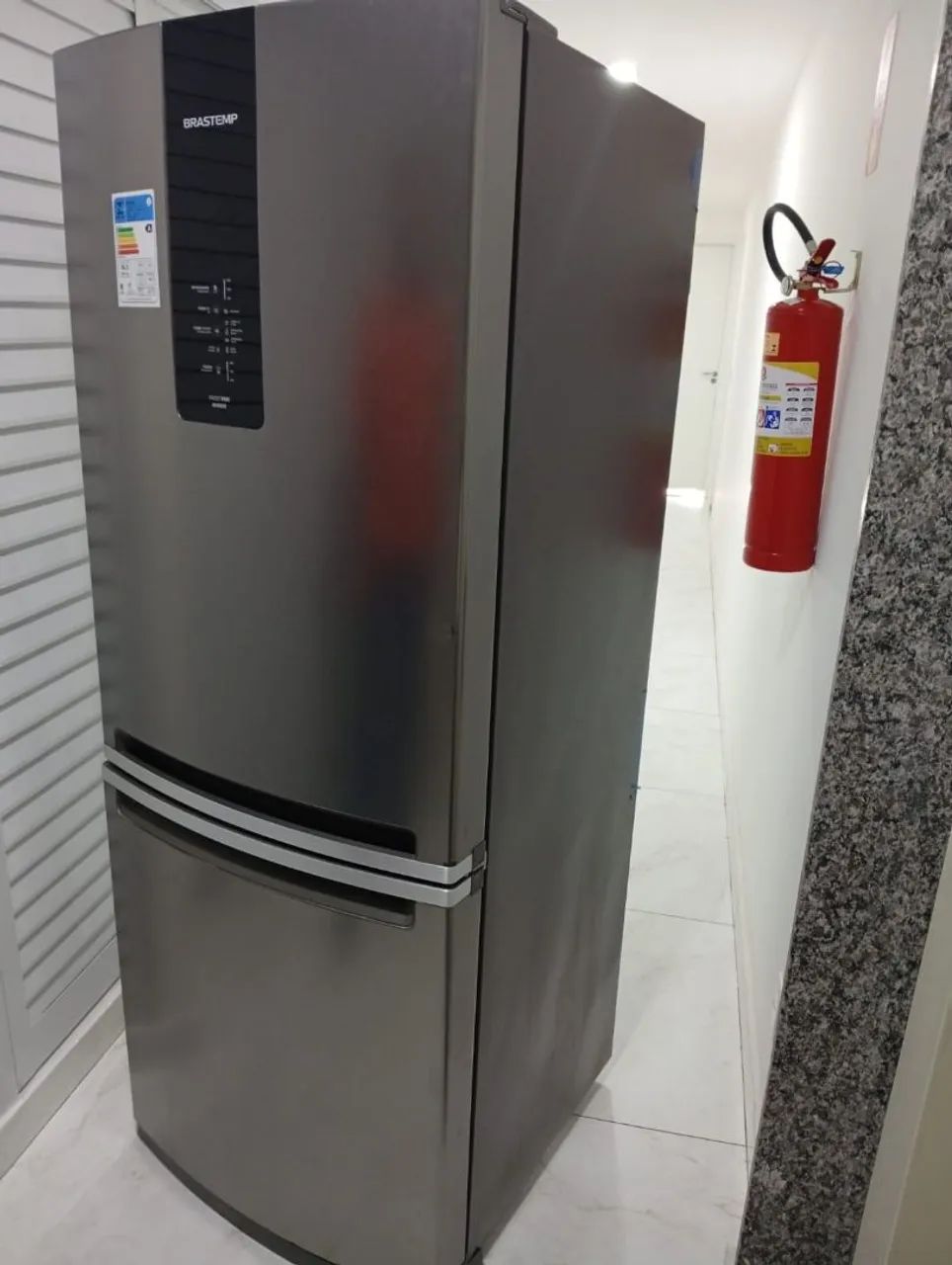GELADEIRA BRASTEMP FROST FREE INOX INVERSE 450 LITROS  - Foto 5