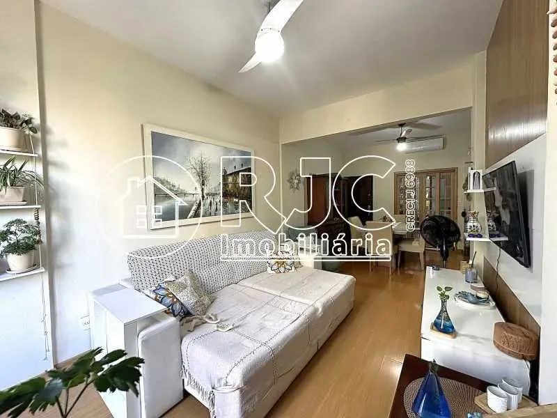 Apartamento : Padrão / Residencial / Tijuca - Foto 2