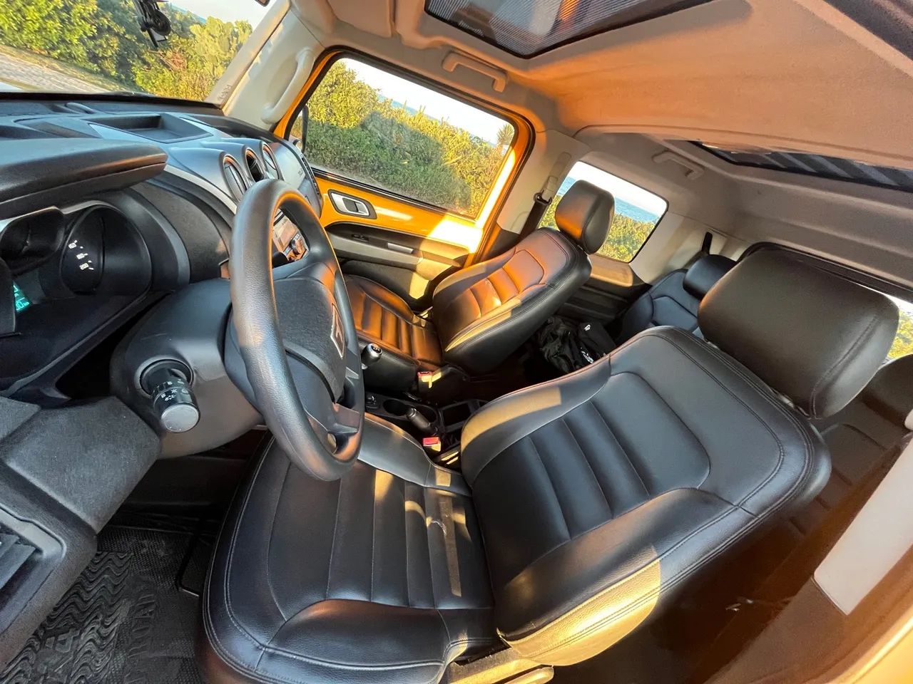 Troller T-4 XLT 3.2 2015 - Foto 2