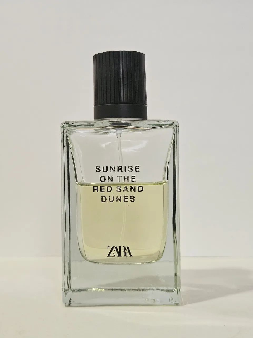 ZARA Sunrise On The Red Sand Dunes