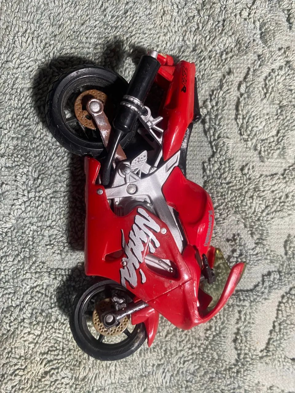 Vendo miniatura de motos coleção anos 2000?. - Foto 2