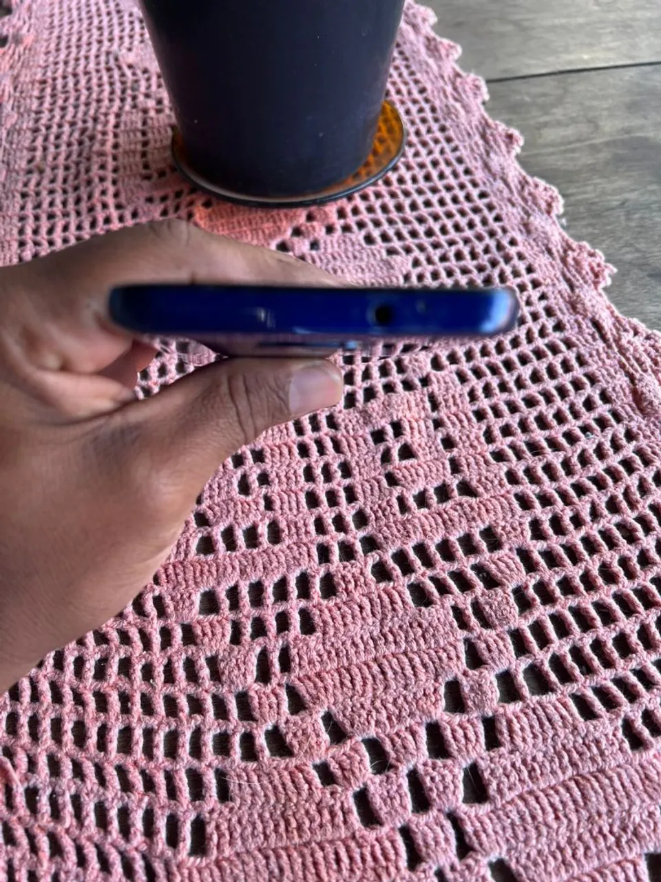 Celular super conservado.