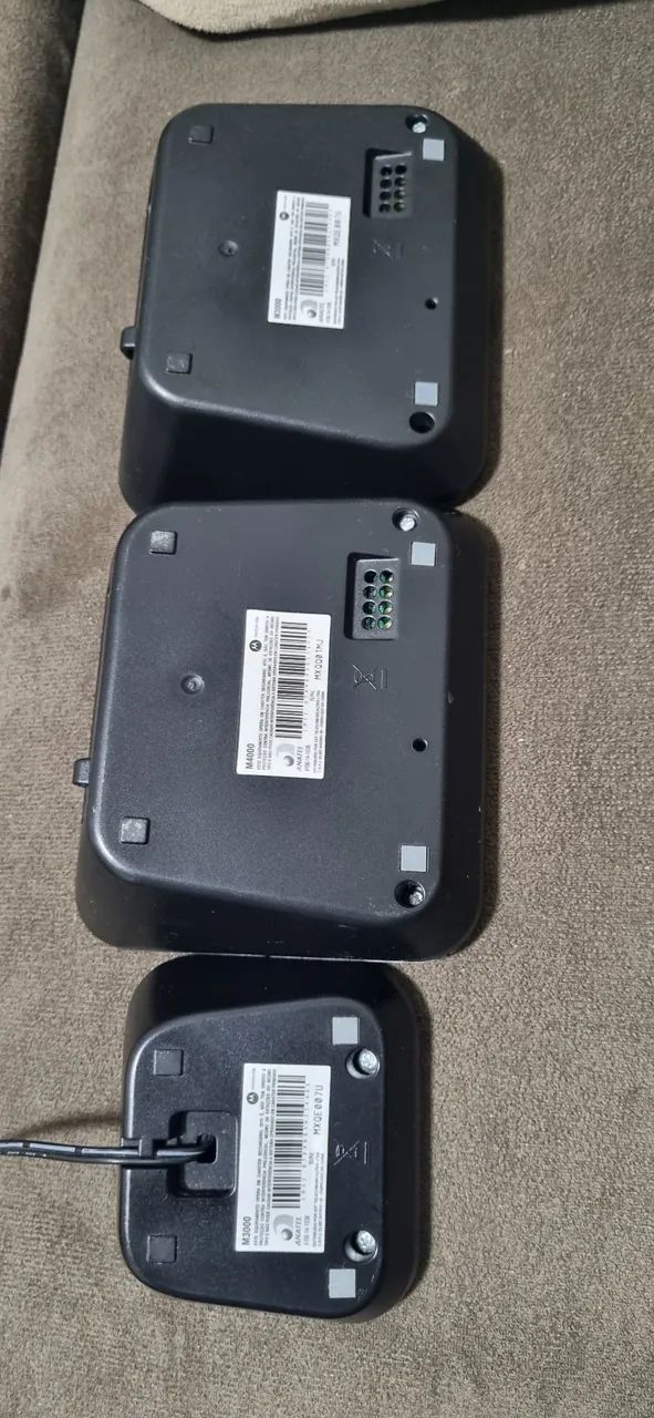 2 Telefones Sem Fio Motorola M4000 e 3 bases - Foto 3