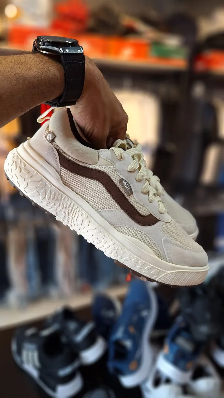 Tênis Vans Creme