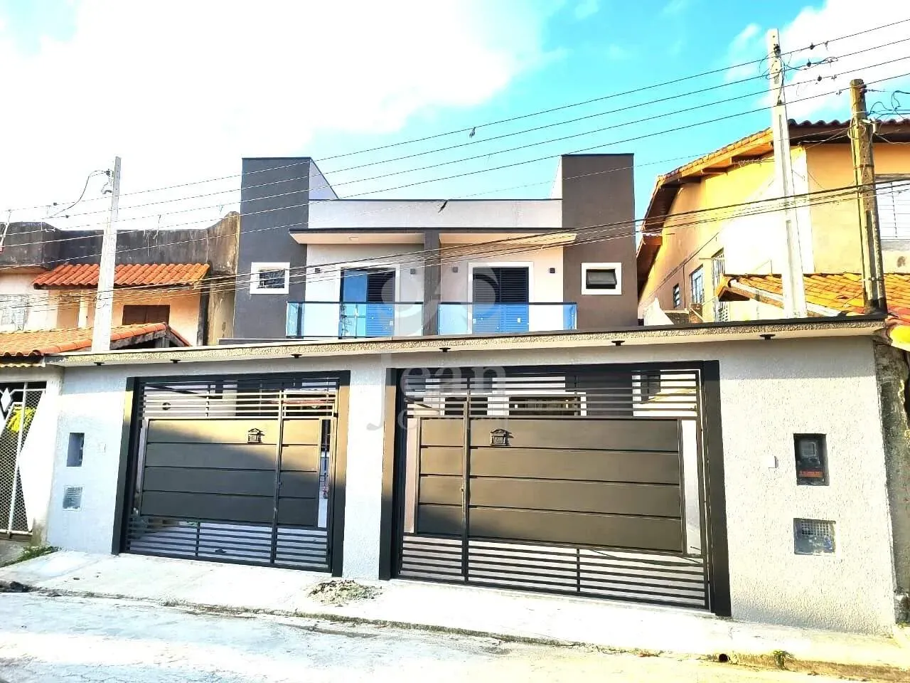 Sobrado novo à venda, Bairro: Nova Mogi Moderno Mogi das Cruzes SP.