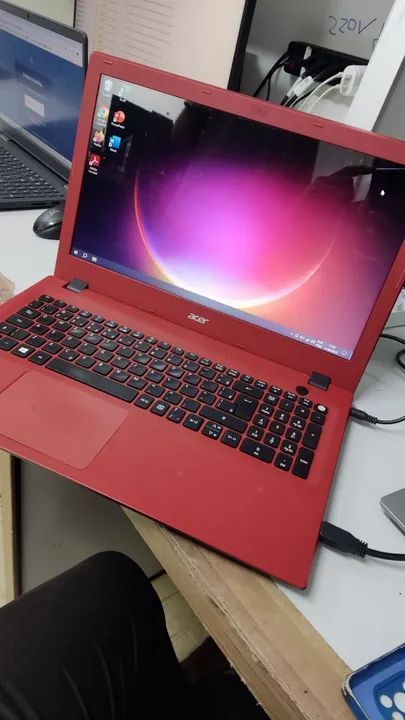 Notebook Acer Aspire E5-573 | Core i3 | 6GB RAM | 120GB SSD - Foto 6