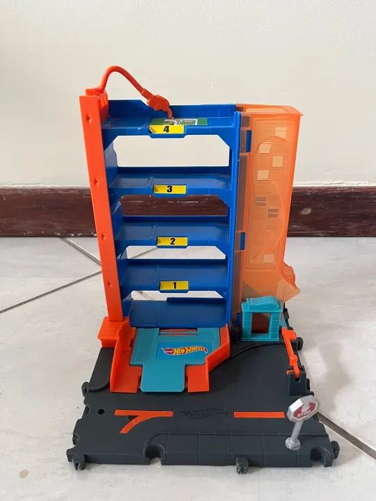 Pistas de Hot Wheels - Brinquedo Novo - Foto 2