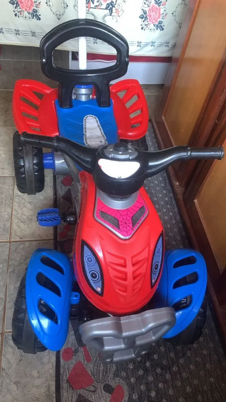 Triciclo Infantil Homem Aranha