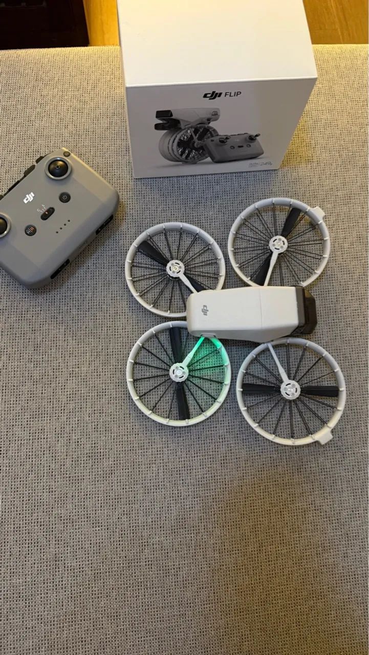 DJI - Flip 