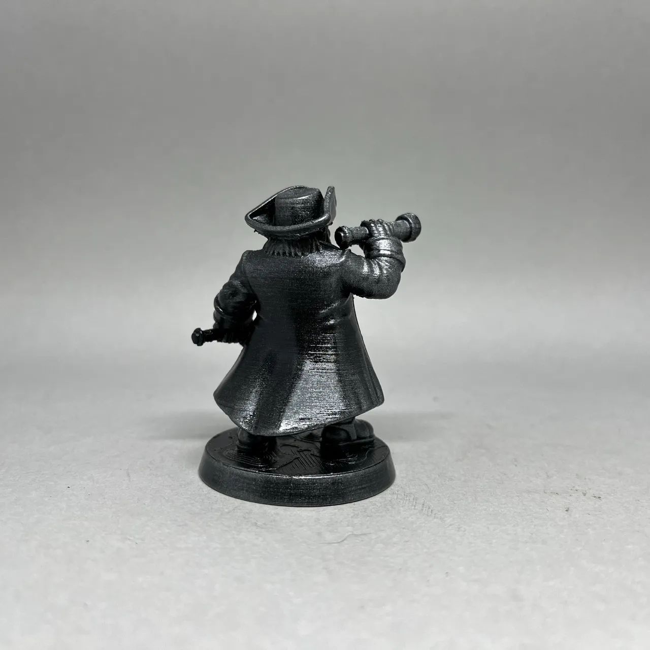 Miniatura Anão Capitão Naval Impressão 3D  - Foto 2