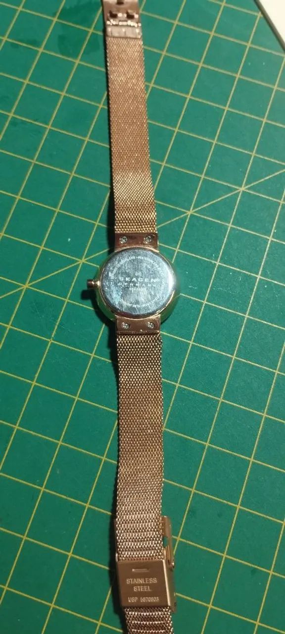 Relógio Skagen leonora Dourado Feminino - Foto 2