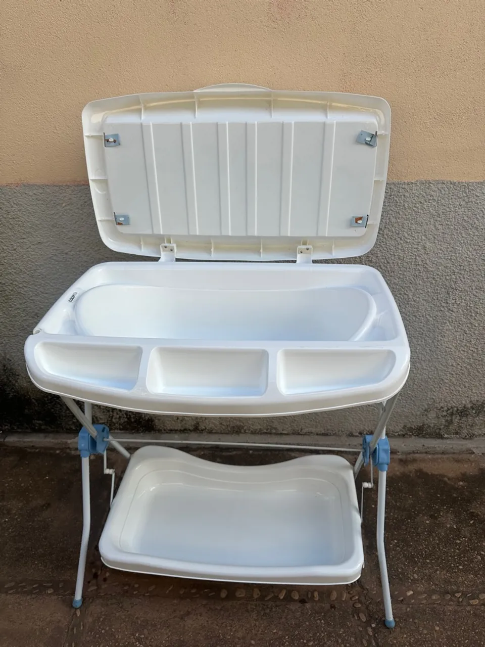 Banheira para bebê com trocador e suporte